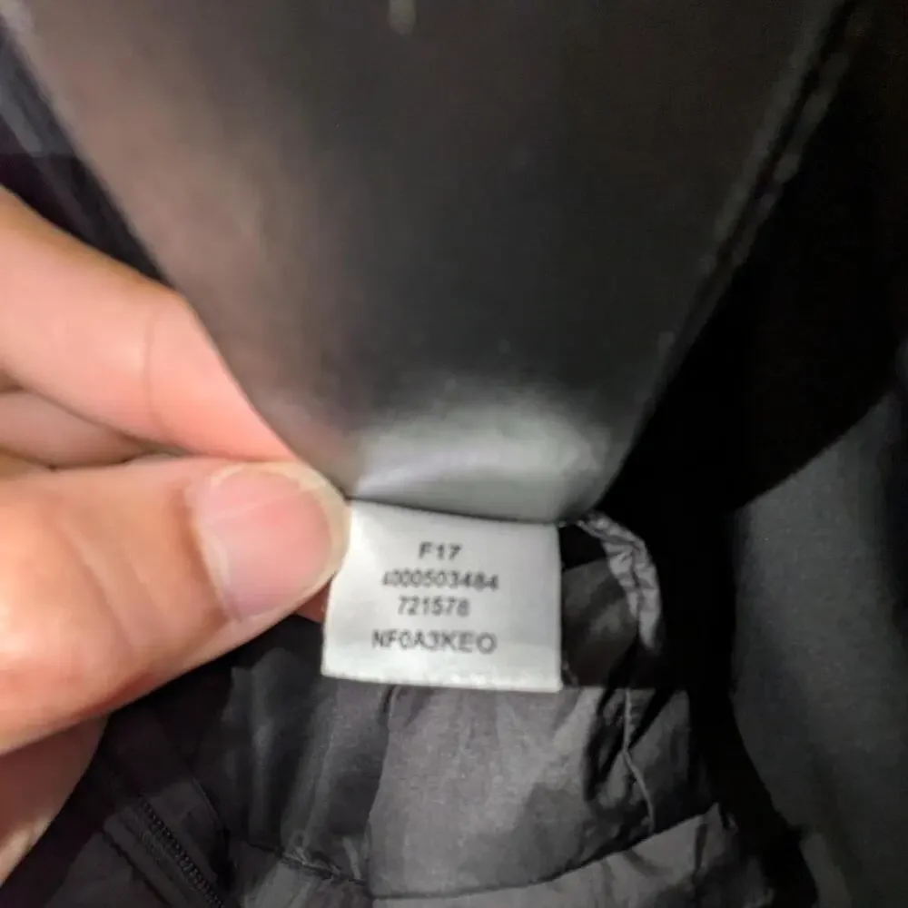The north face black quilted puffer vest women's sizeM